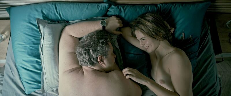 Plik:Agata Turkot domdobry 02.jpg