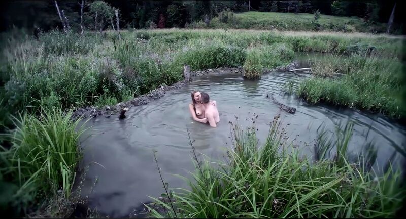 Plik:Agnieszka Findysz kosmos 15.jpg