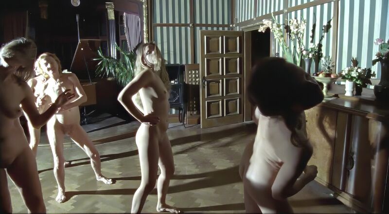 Plik:Aleksandra Nowosadko czlowiekdowszystkiego 11.jpg