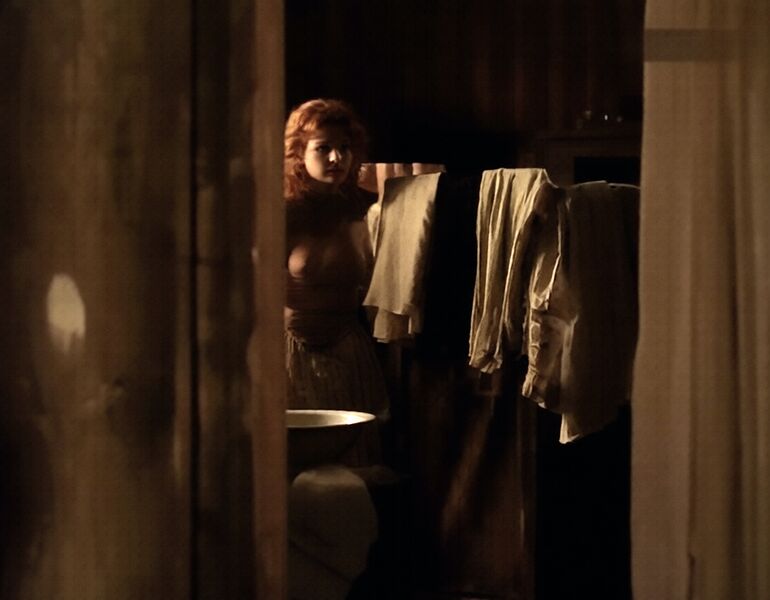 Plik:Dominika Ostalowska witmanfiuk 03.jpg