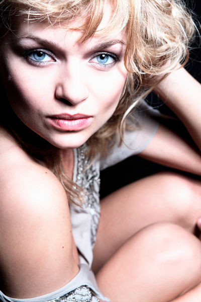 Plik:Emilia Komarnicka 011.jpg