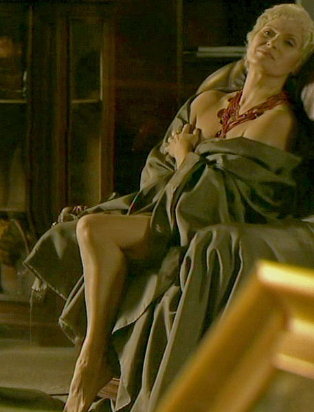 Plik:Ewa Kasprzyk krolowiesrodmiescia.jpg